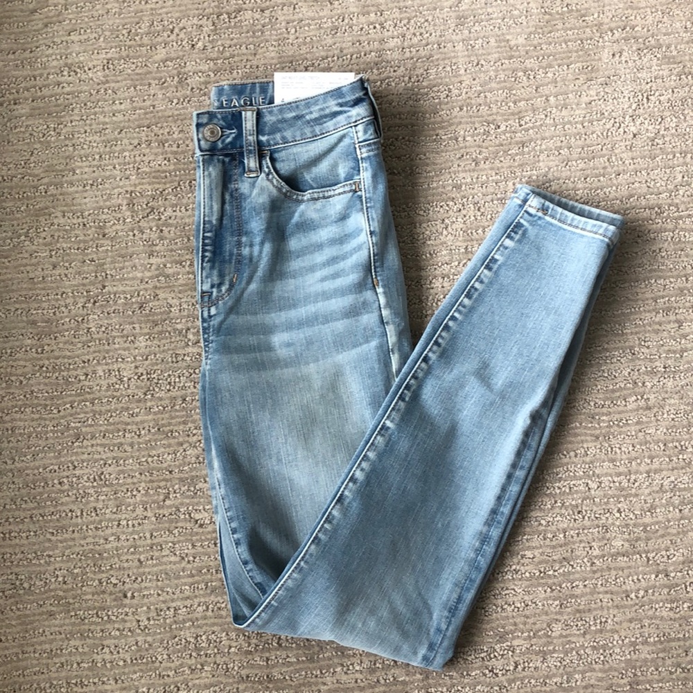 American eagle highest rise light jean